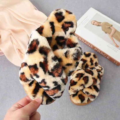 Faux Fur Crisscross Strap Slippers